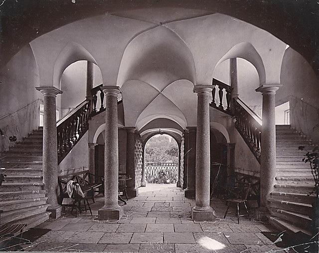 Setting stalls and expectations